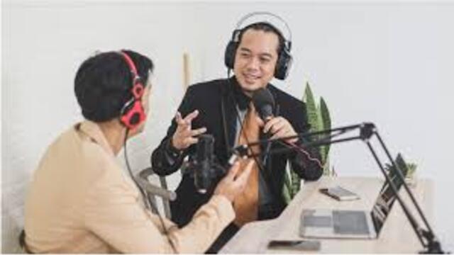 Memanfaatkan YouTube dan Podcast